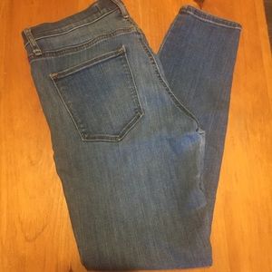 29P GAP skinny jeans